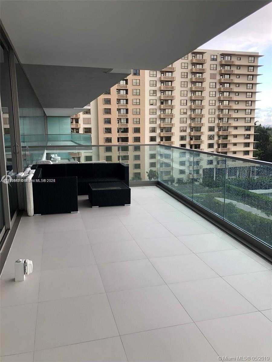Small Image of 10203 COLLINS AVE #605, Bal Harbour Number 28