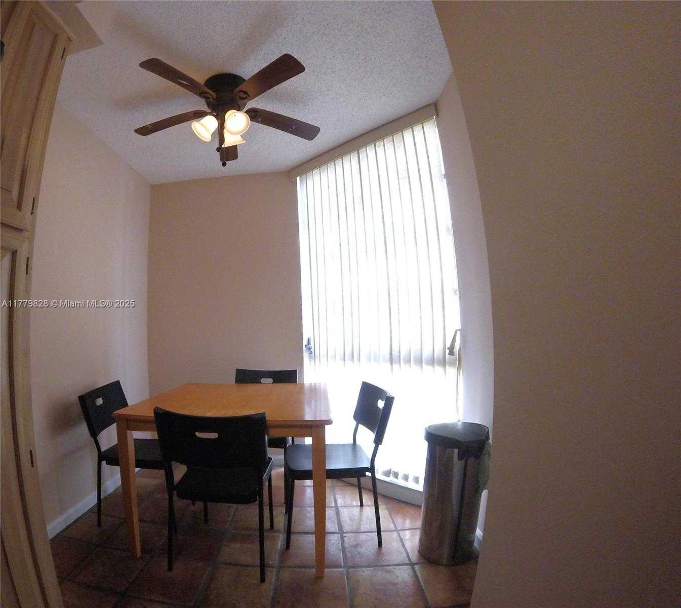 Small Image of 1280 SOUTH ALHAMBRA CIR #2211, Coral Gables Number 10