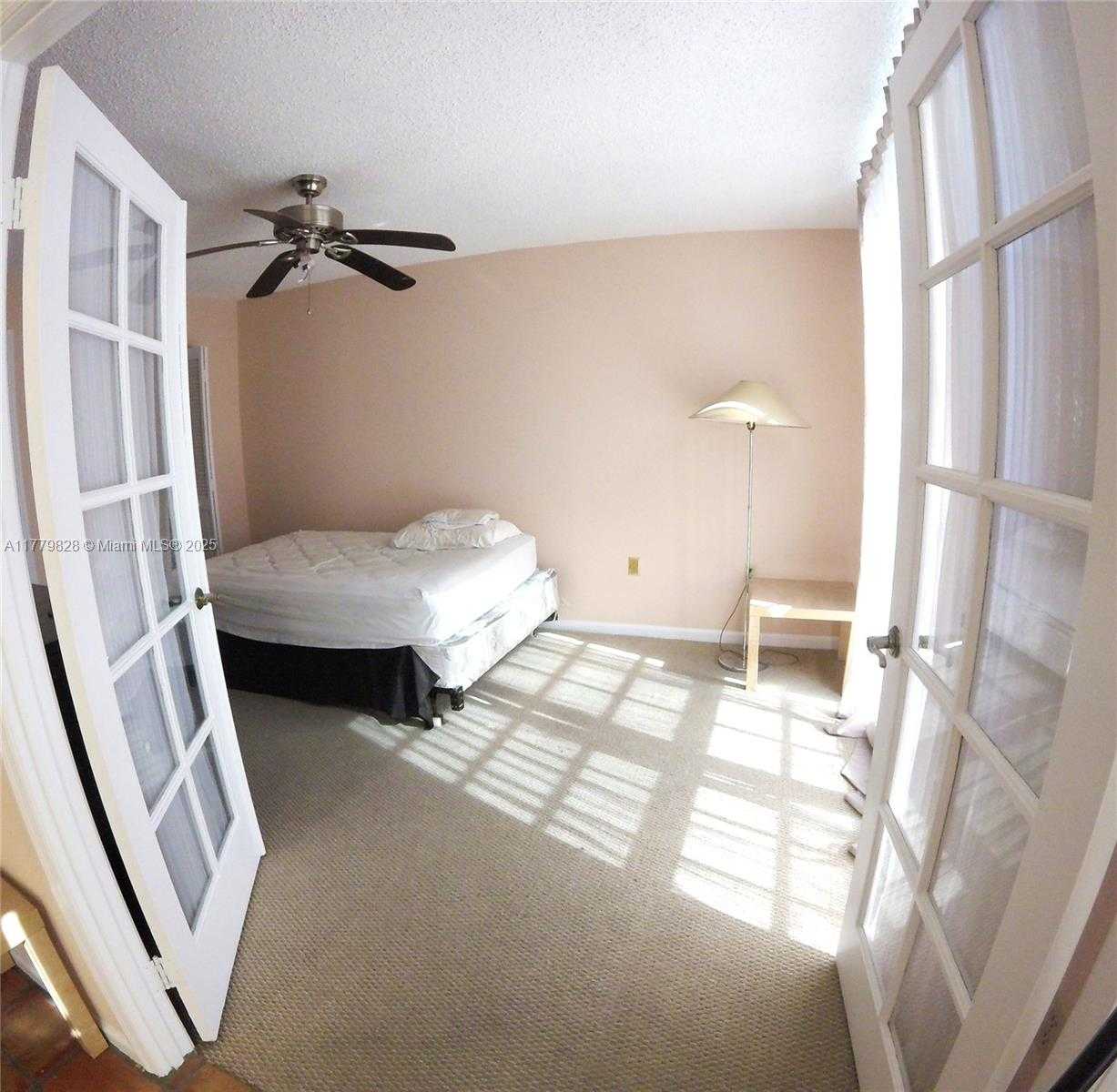 Small Image of 1280 SOUTH ALHAMBRA CIR #2211, Coral Gables Number 8