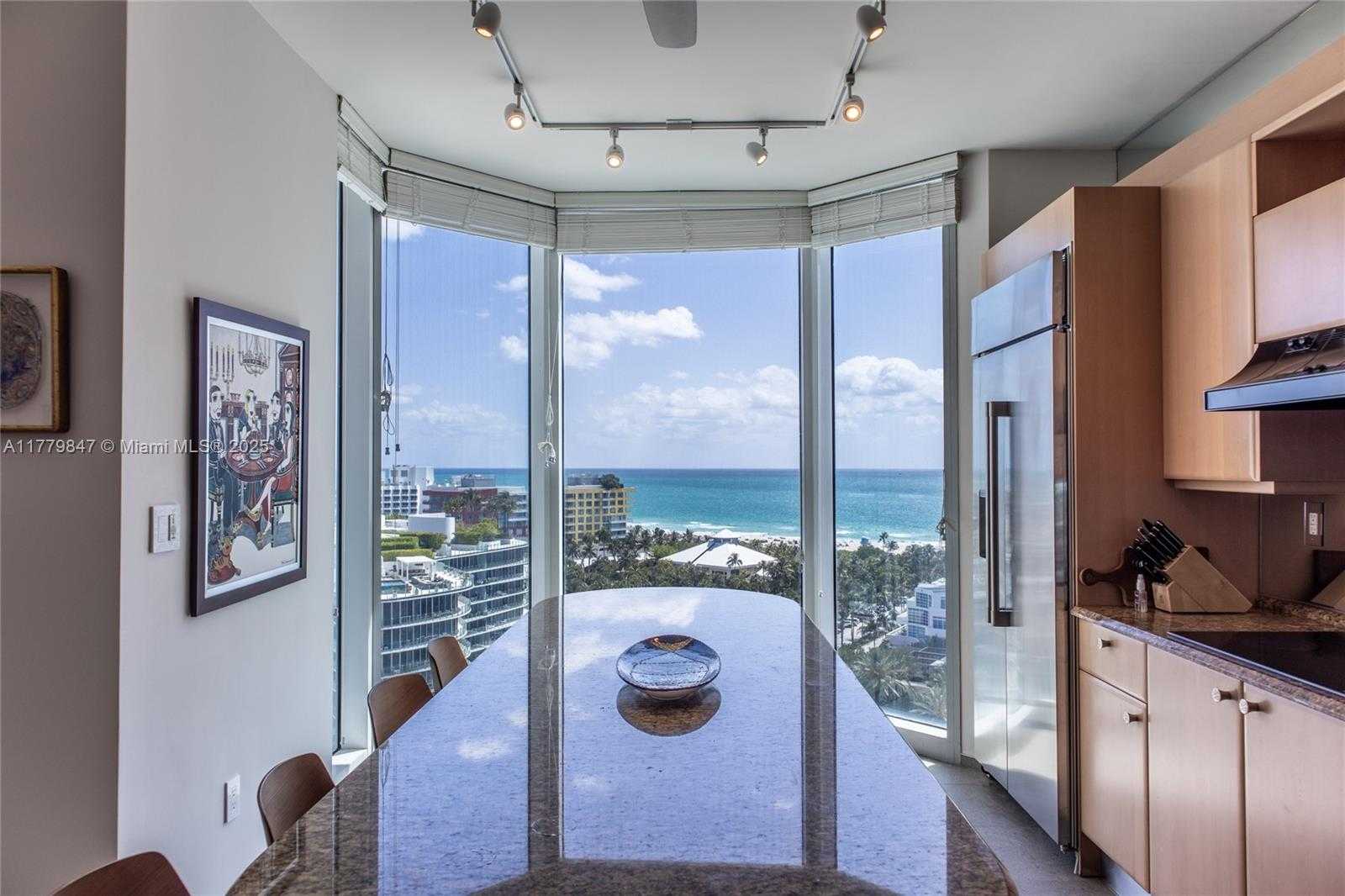 Small Image of 300 SOUTH POINTE DR #1502, Miami Beach Number 2
