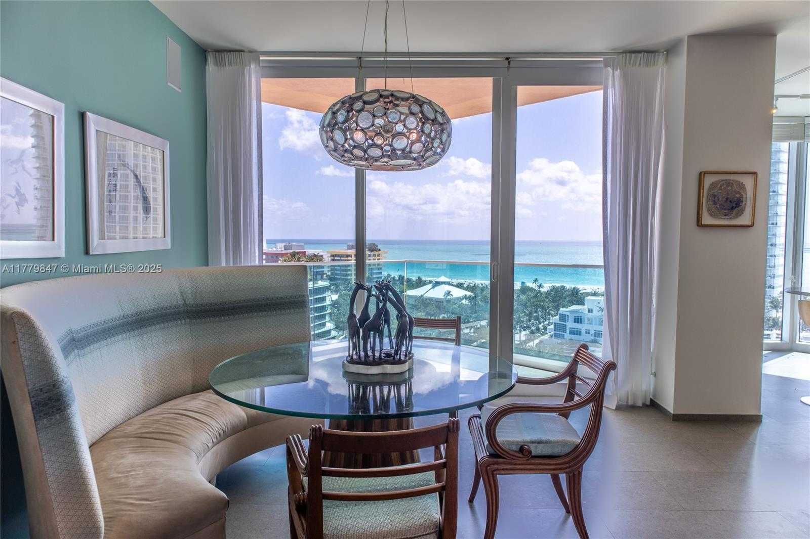 Small Image of 300 SOUTH POINTE DR #1502, Miami Beach Number 7