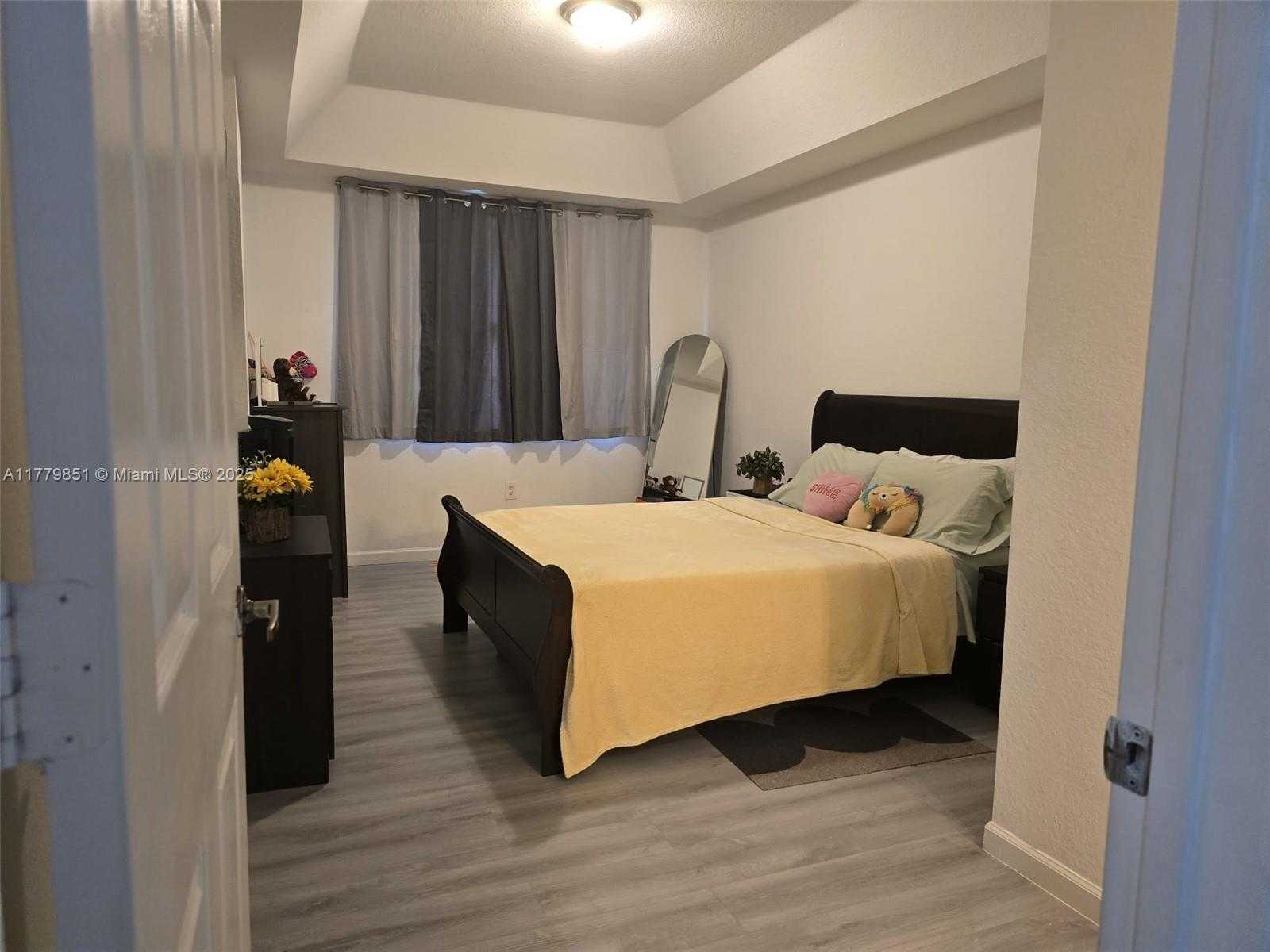 Small Image of 10902 NORTH WEST 83RD ST #203, Doral Number 26