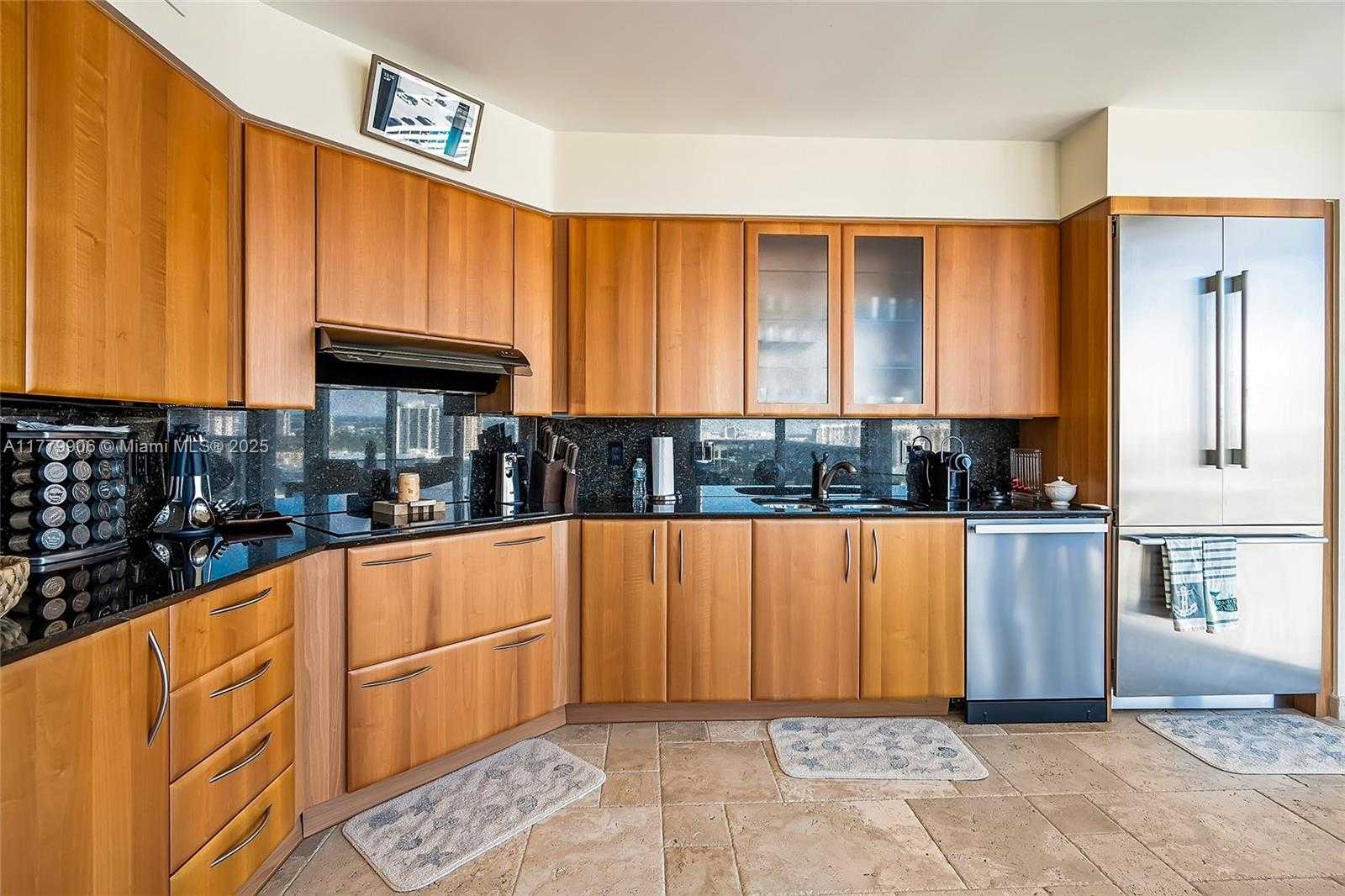 Small Image of 19111 COLLINS AVE #2705, Sunny Isles Beach Number 24