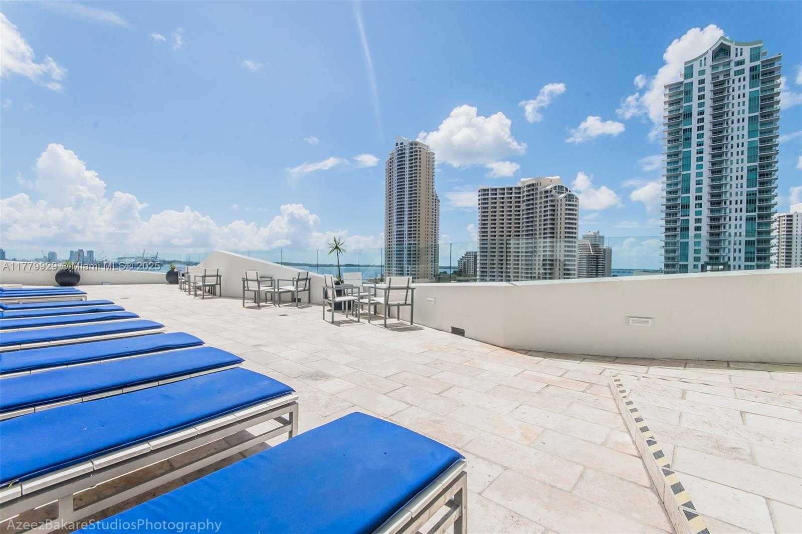 Small Image of 325 SOUTH BISCAYNE BLVD #621, Miami Number 15