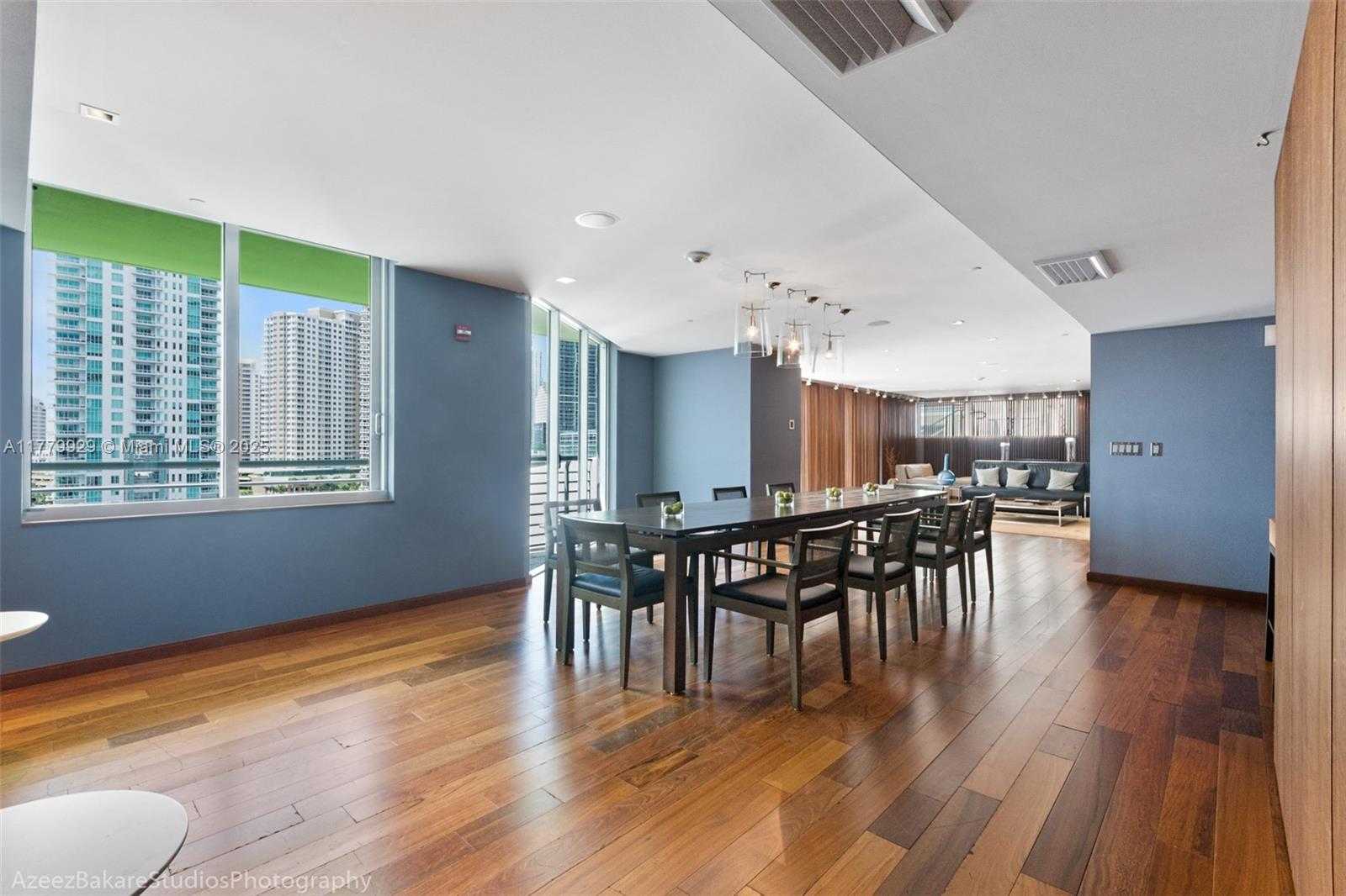 Small Image of 325 SOUTH BISCAYNE BLVD #621, Miami Number 23
