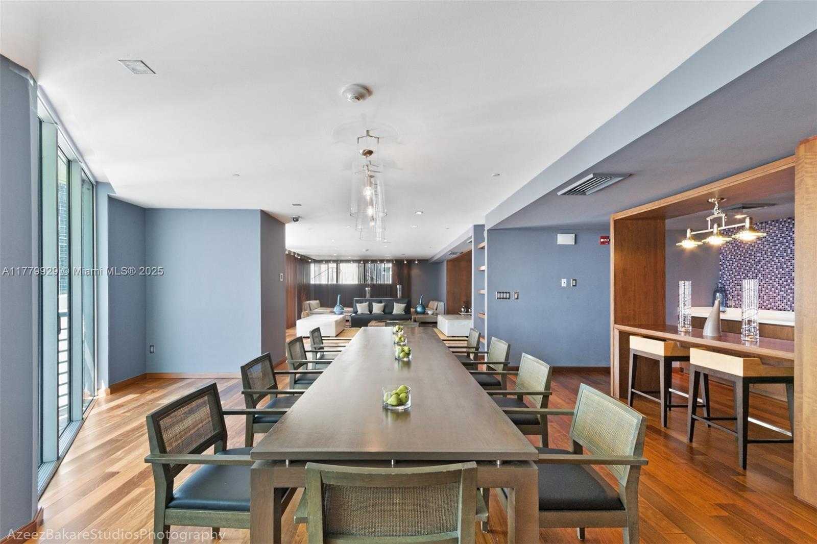 Small Image of 325 SOUTH BISCAYNE BLVD #621, Miami Number 24