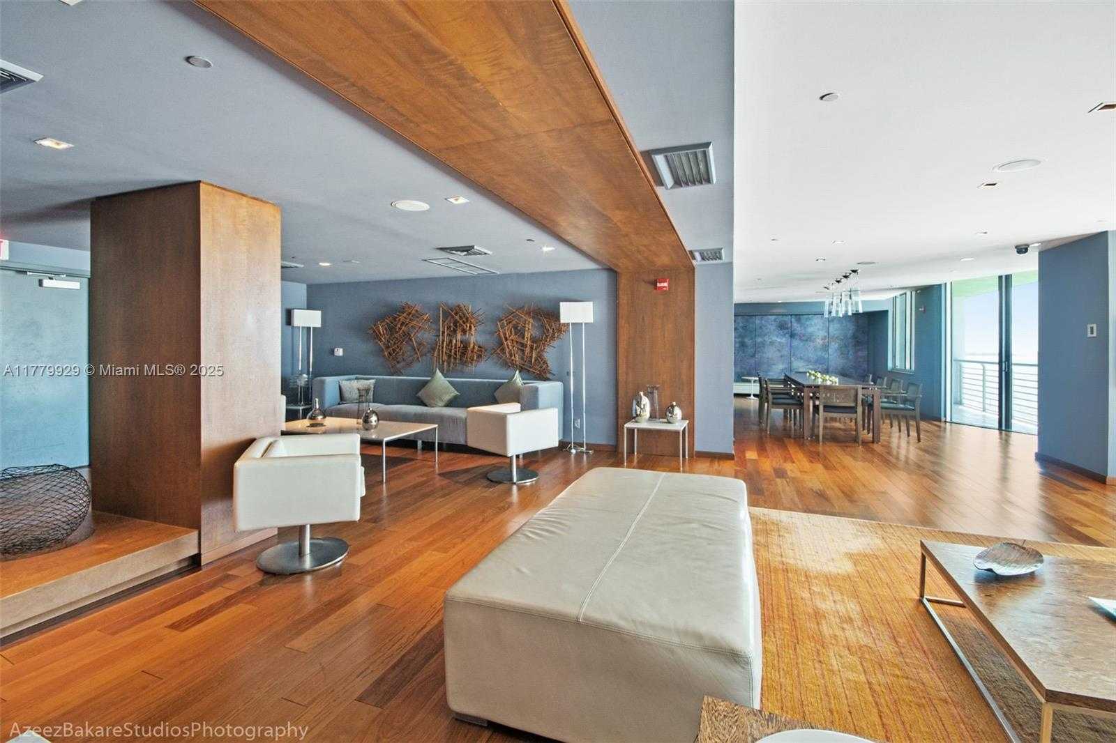 Small Image of 325 SOUTH BISCAYNE BLVD #621, Miami Number 28