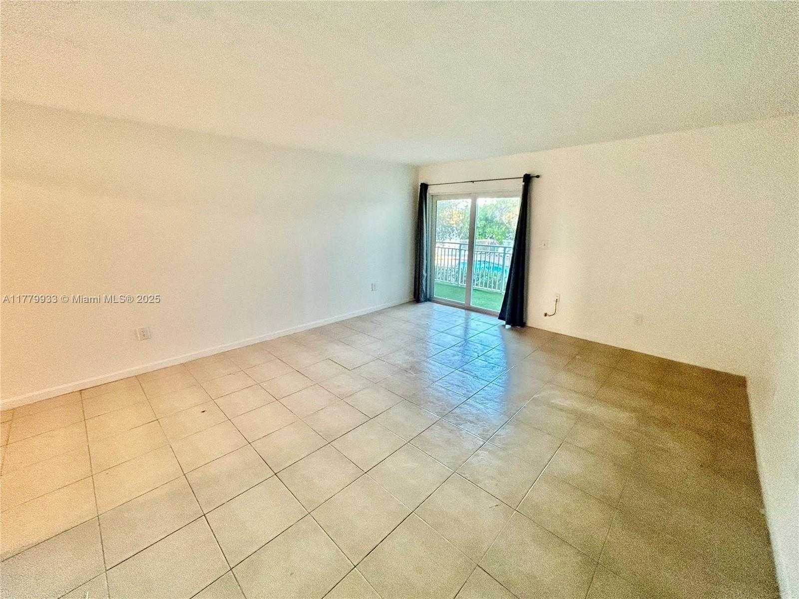 Small Image of 9375 FONTAINEBLEAU BLVD #L217, Miami Number 5