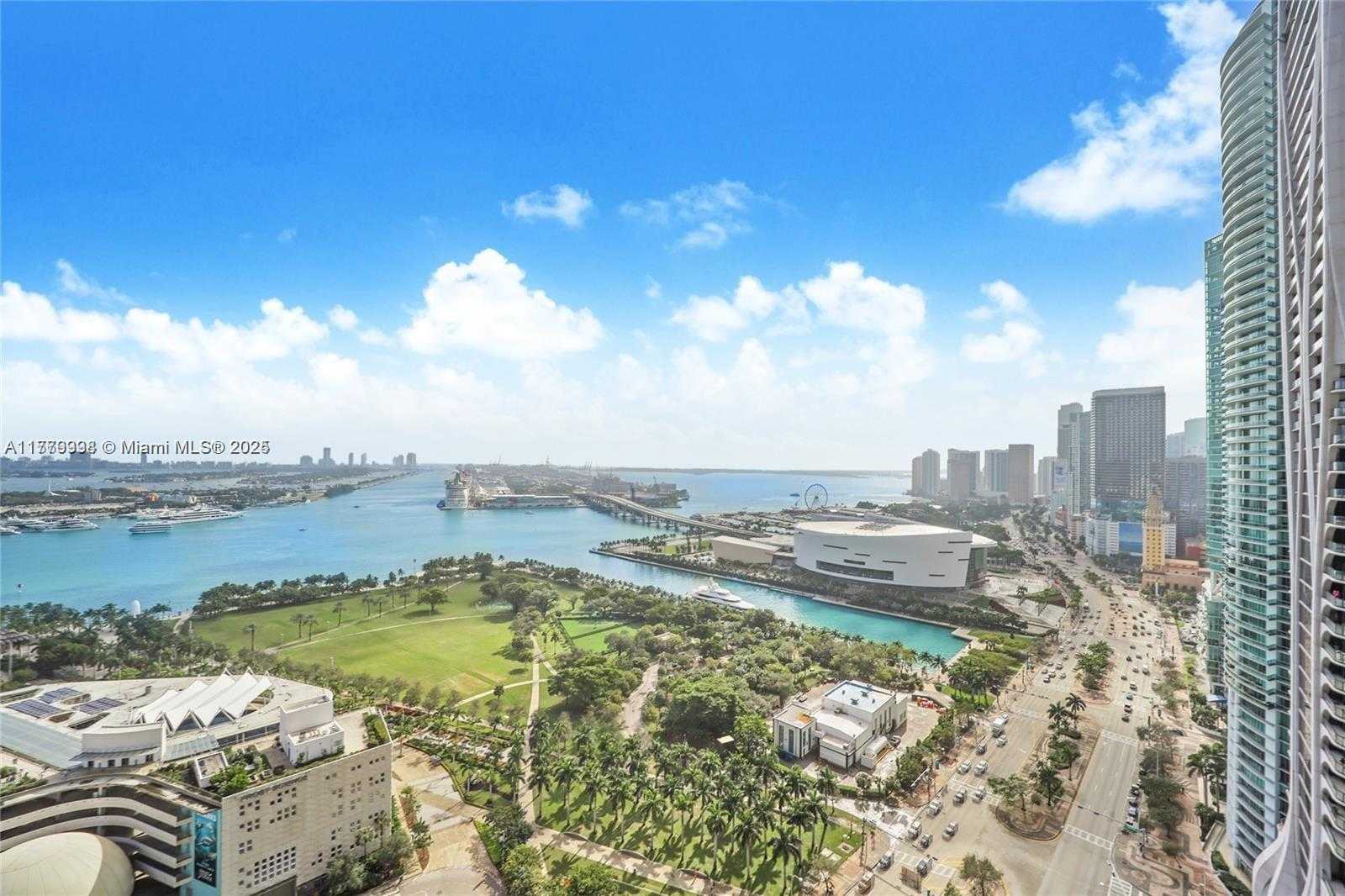 Small Image of 1100 BISCAYNE BLVD #3004, Miami Number 15