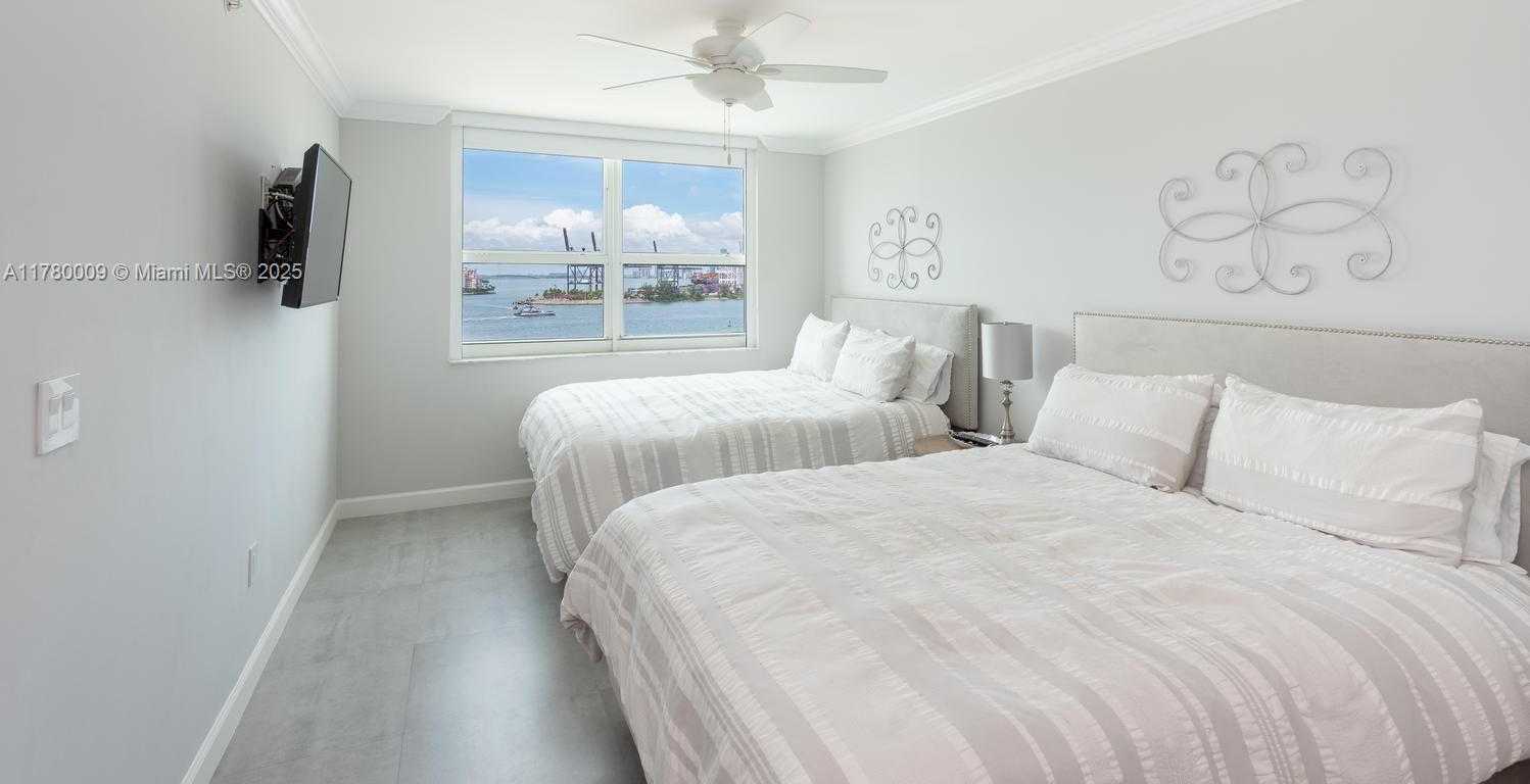 Small Image of 90 ALTON RD #1102, Miami Beach Number 6