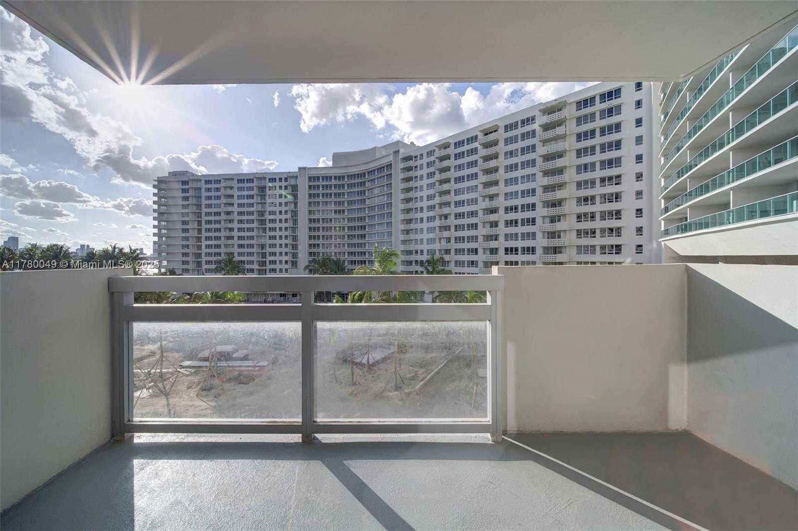 Small Image of 1500 BAY RD #S-1266, Miami Beach Number 13