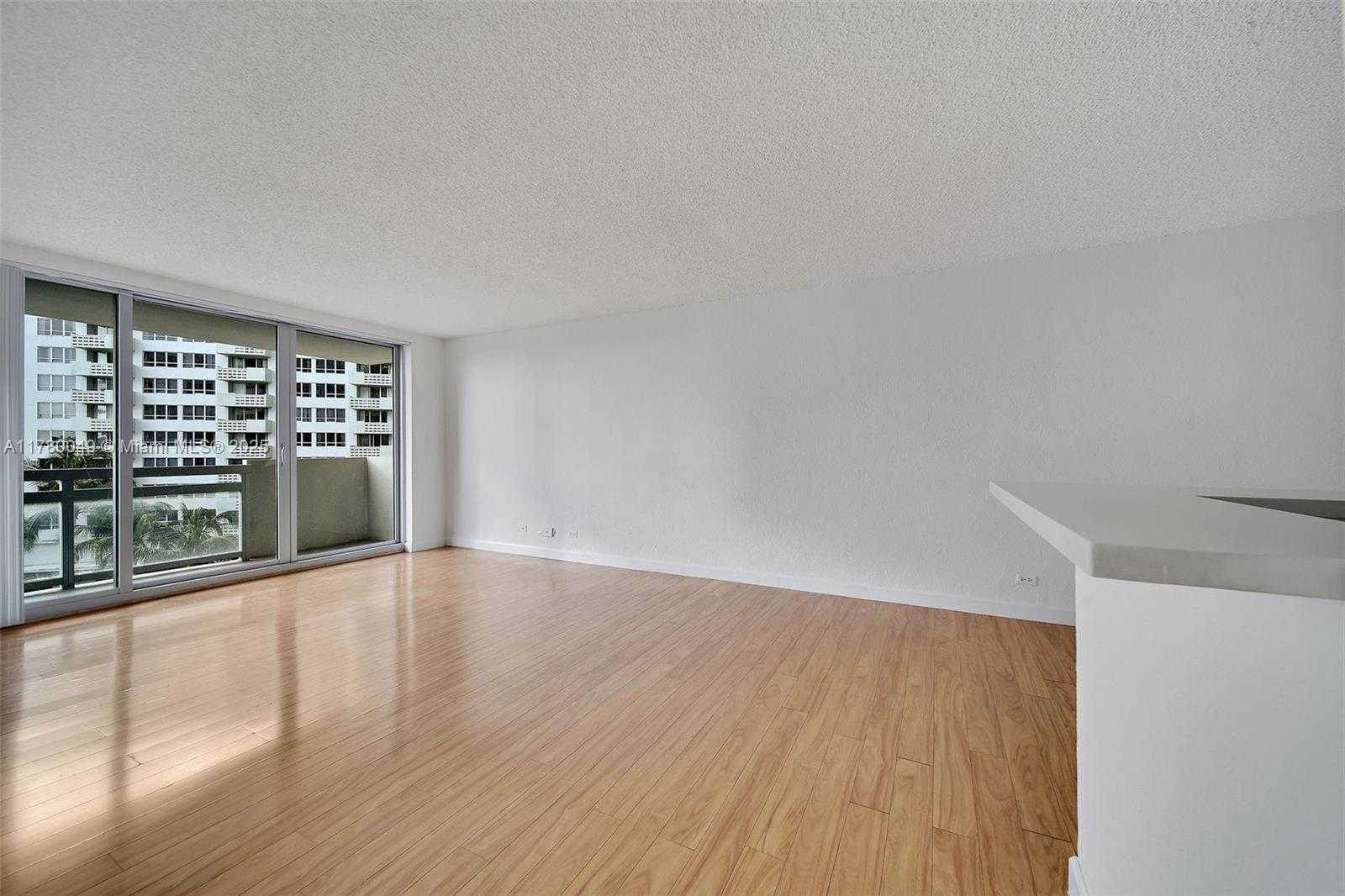 Small Image of 1500 BAY RD #S-1266, Miami Beach Number 16