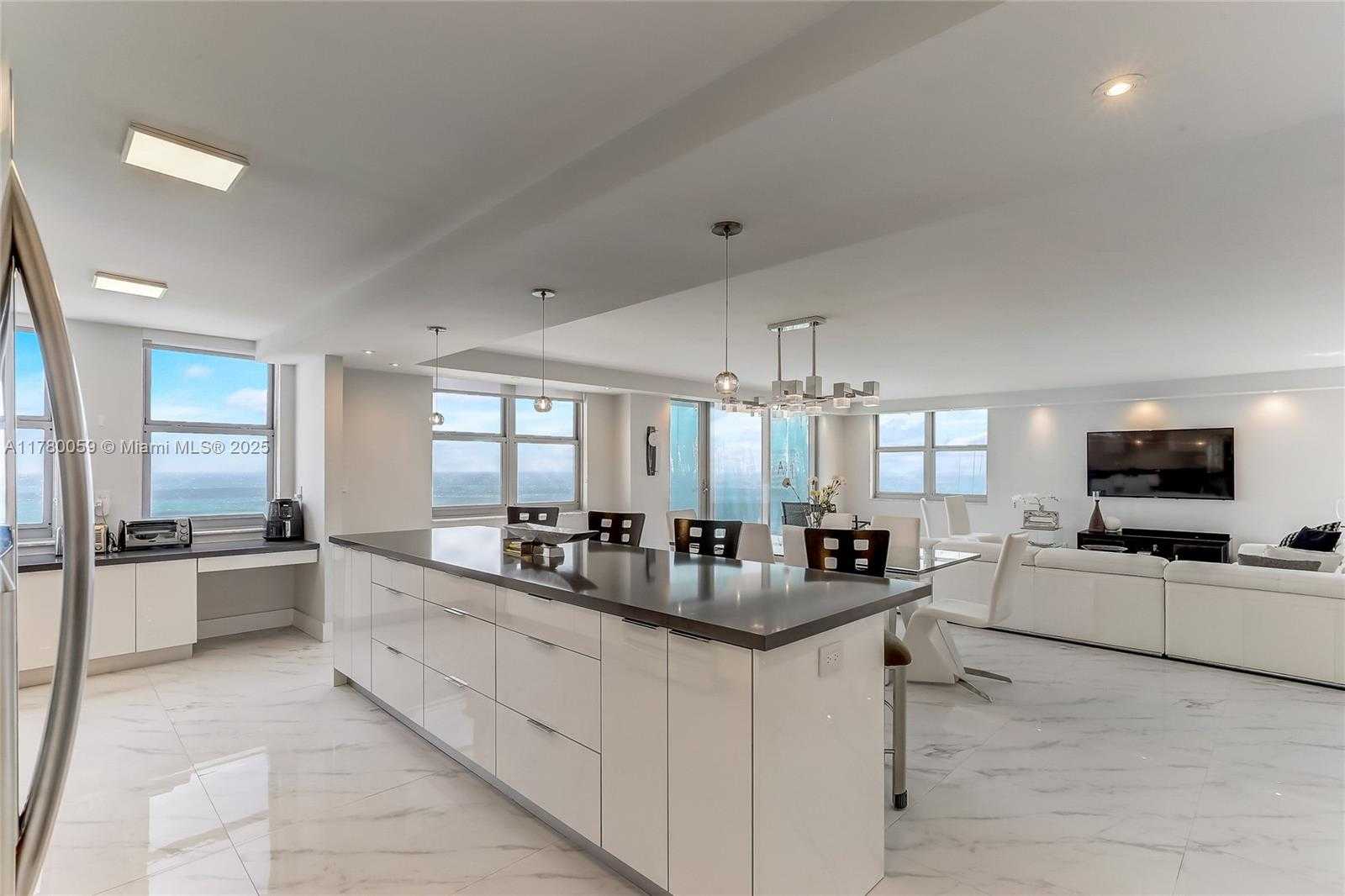 Small Image of 1912 SOUTH OCEAN DR #17A, Hallandale Beach Number 10