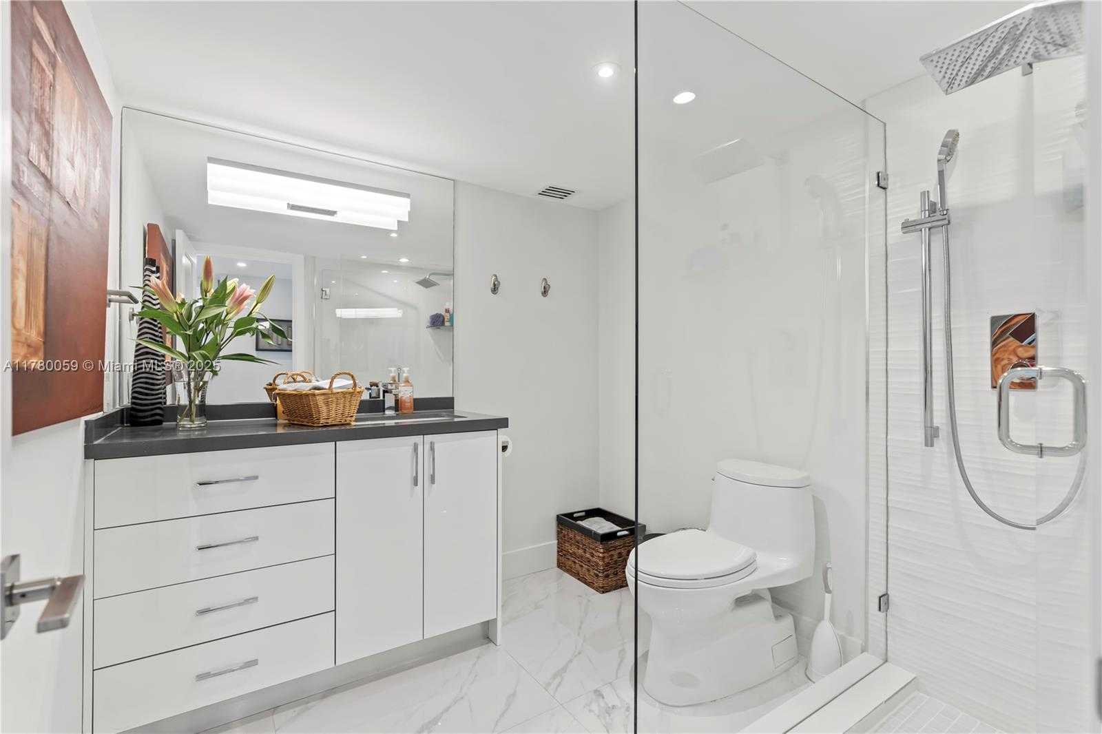 Small Image of 1912 SOUTH OCEAN DR #17A, Hallandale Beach Number 18
