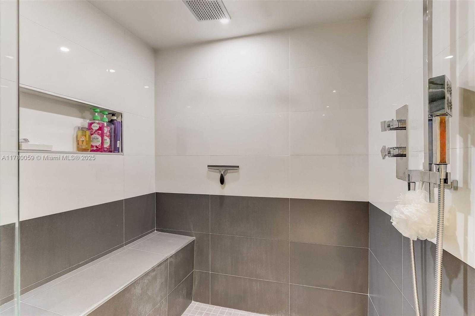 Small Image of 1912 SOUTH OCEAN DR #17A, Hallandale Beach Number 32