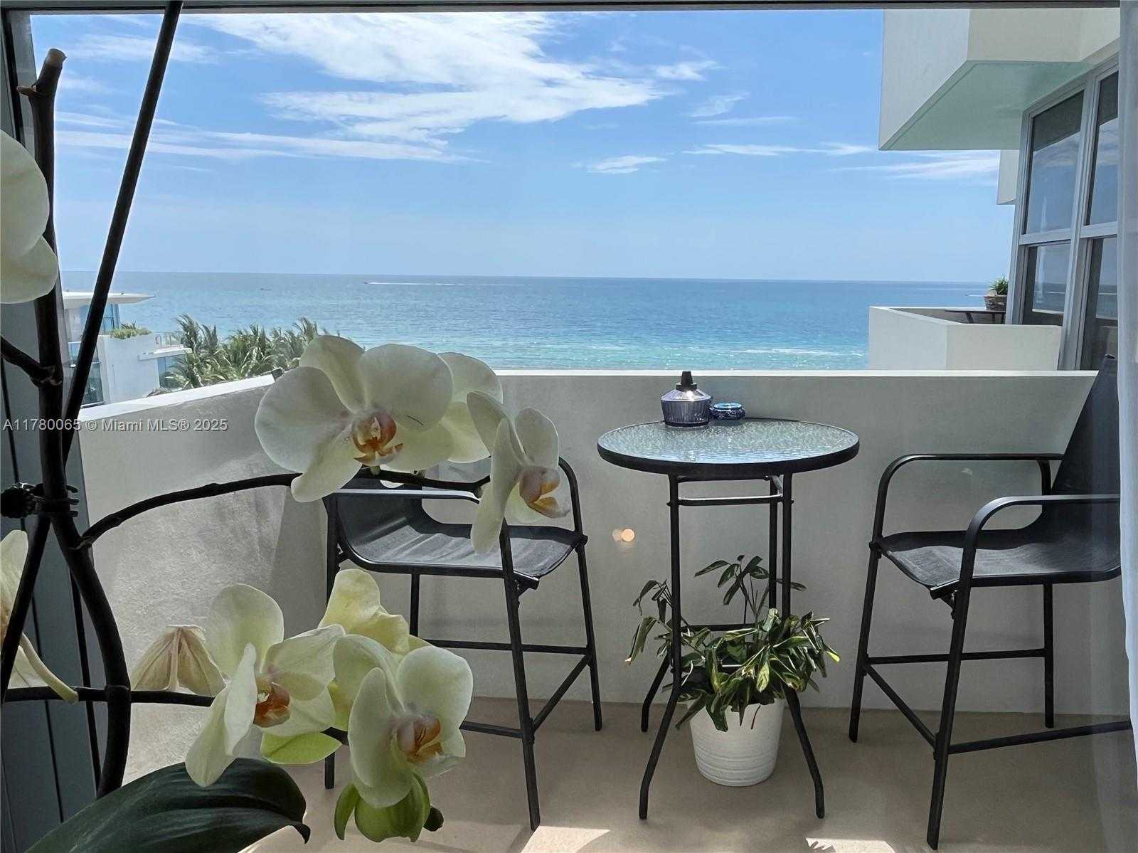 Small Image of 2899 COLLINS AVE #917, Miami Beach Number 18