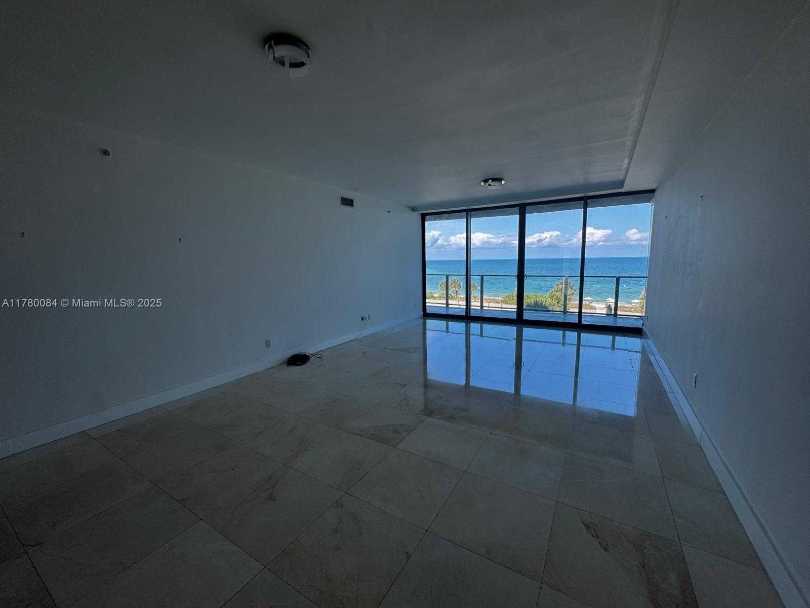 Small Image of 350 OCEAN DR #506N, Key Biscayne Number 8