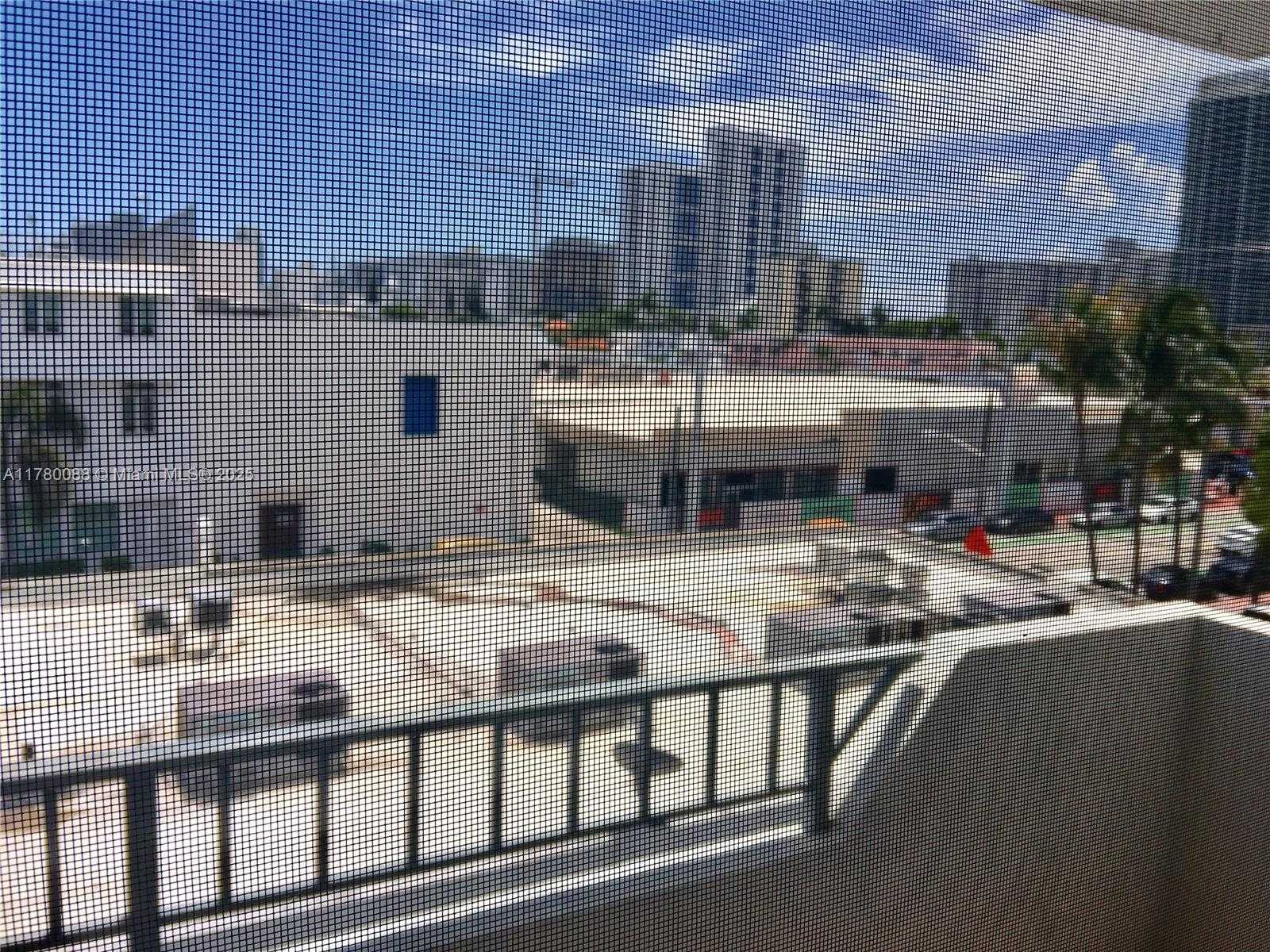 Small Image of 1610 LENOX AVE #416, Miami Beach Number 15