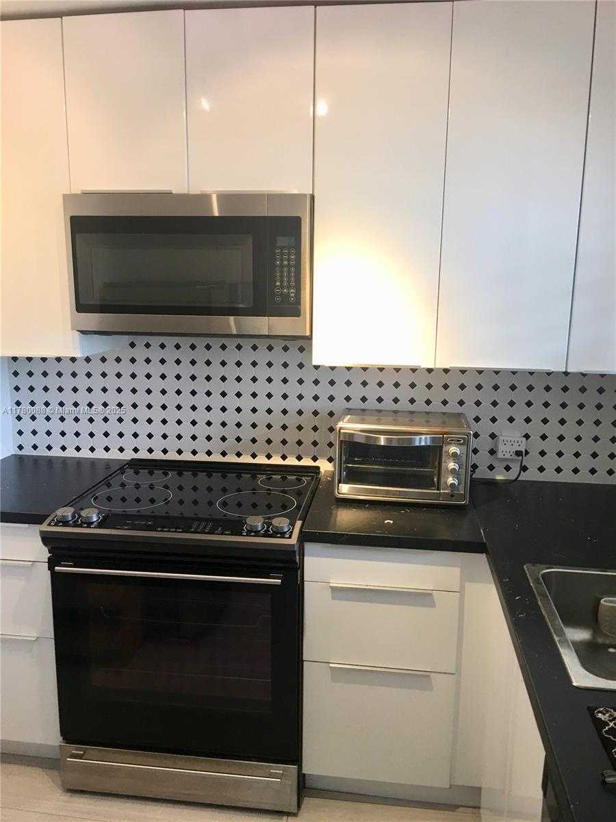 Small Image of 1610 LENOX AVE #416, Miami Beach Number 22