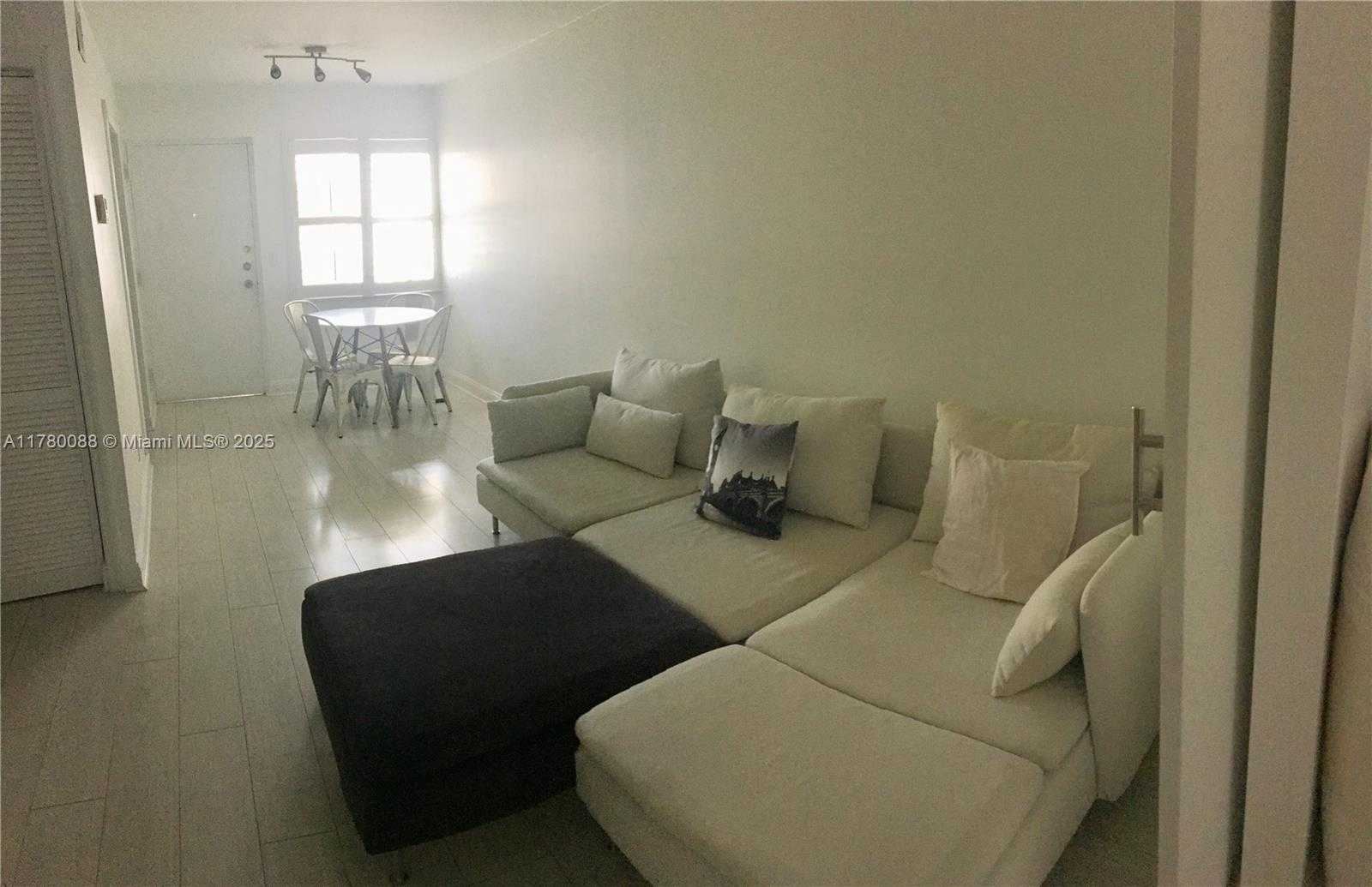 Small Image of 1610 LENOX AVE #416, Miami Beach Number 26