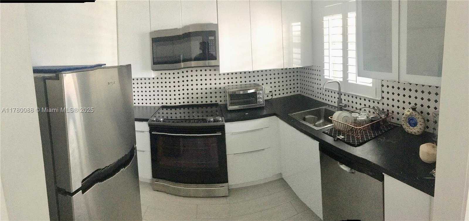 Small Image of 1610 LENOX AVE #416, Miami Beach Number 5