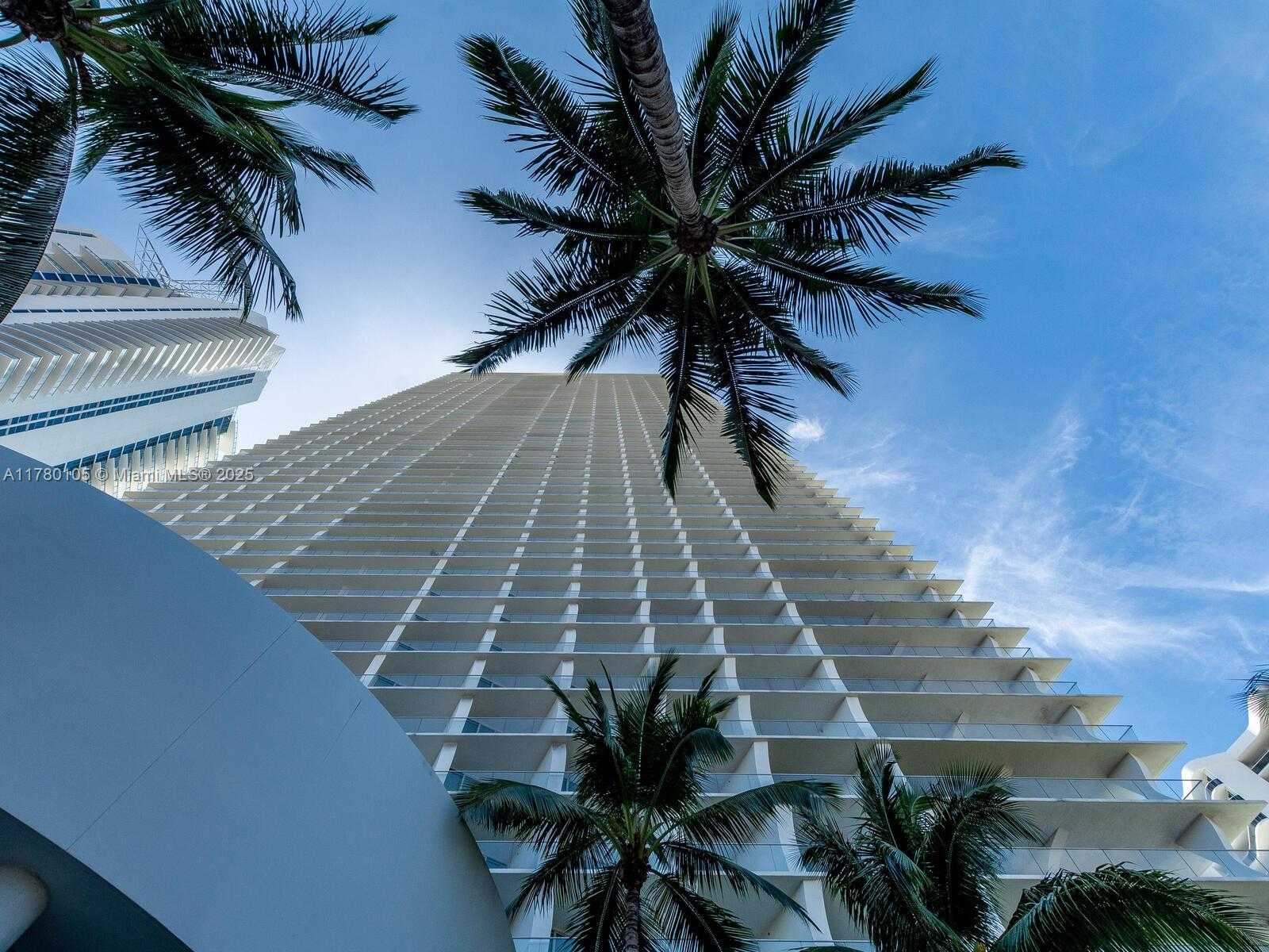 Small Image of 16901 COLLINS AVE #703, Sunny Isles Beach Number 2
