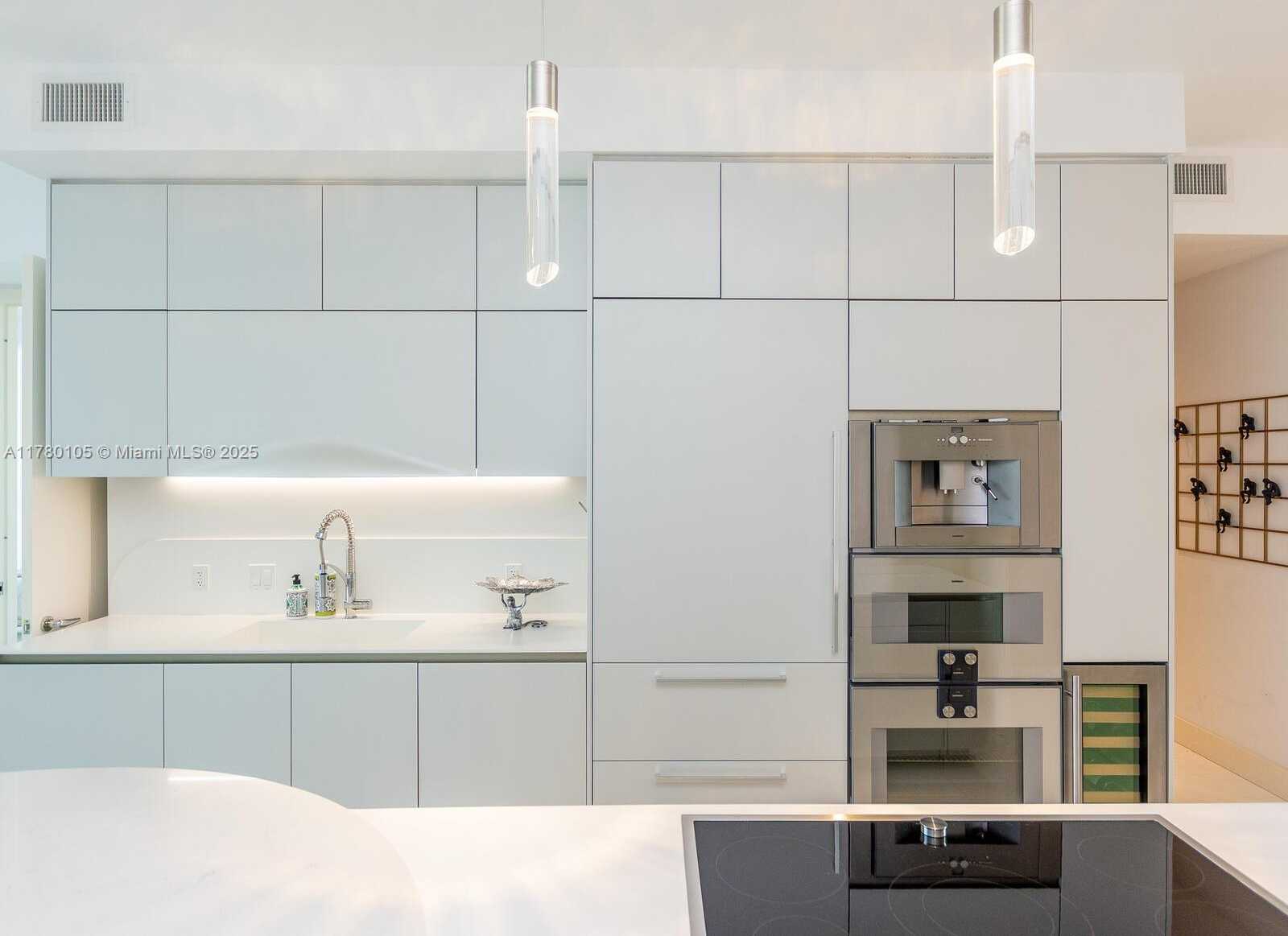 Small Image of 16901 COLLINS AVE #703, Sunny Isles Beach Number 21