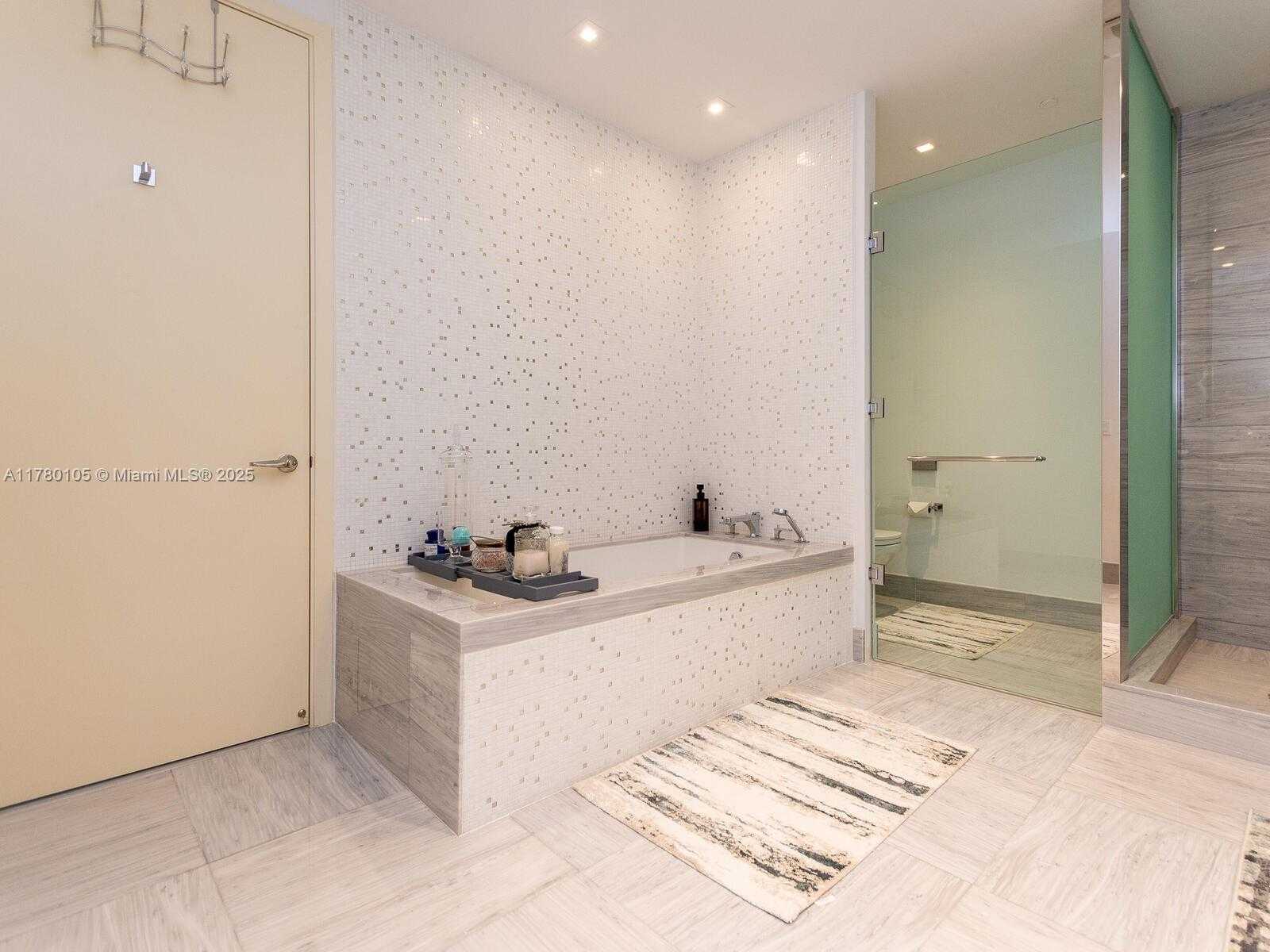 Small Image of 16901 COLLINS AVE #703, Sunny Isles Beach Number 36