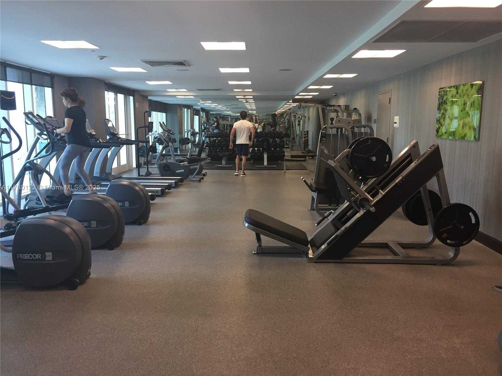 Small Image of 951 BRICKELL AVE #3703, Miami Number 19