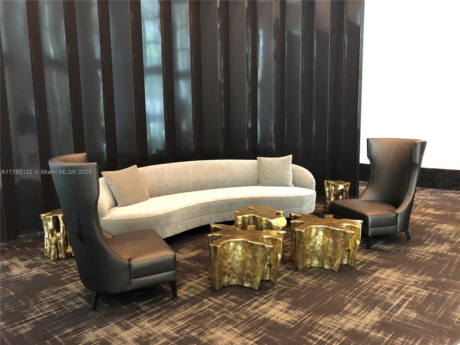 Small Image of 951 BRICKELL AVE #3703, Miami Number 30
