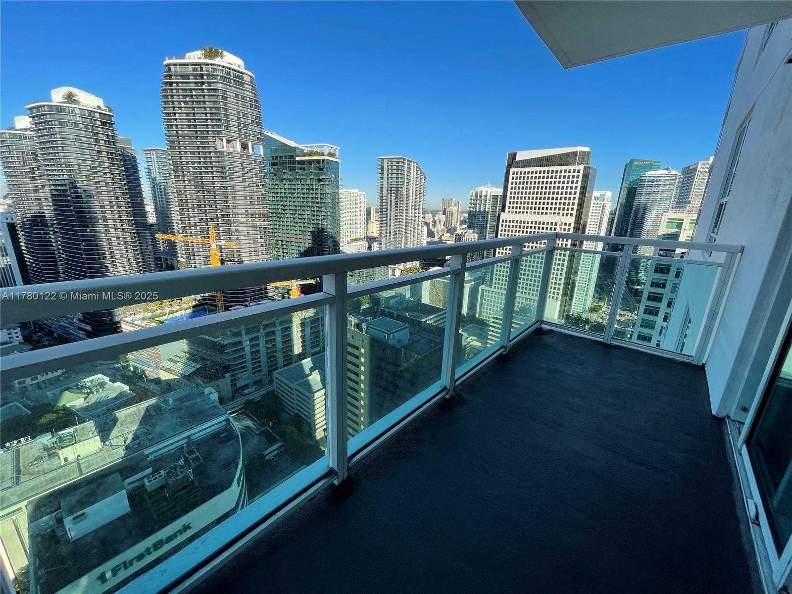 Small Image of 951 BRICKELL AVE #3703, Miami Number 6