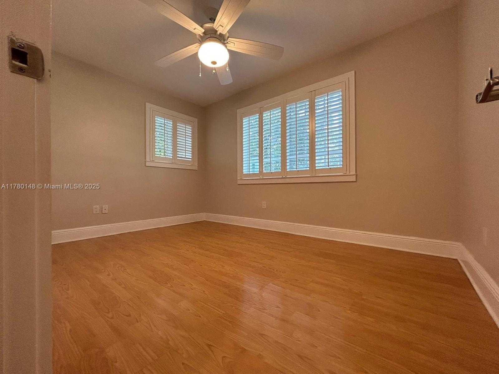 Small Image of 7790 SOUTH WEST 127TH ST, Pinecrest Number 15