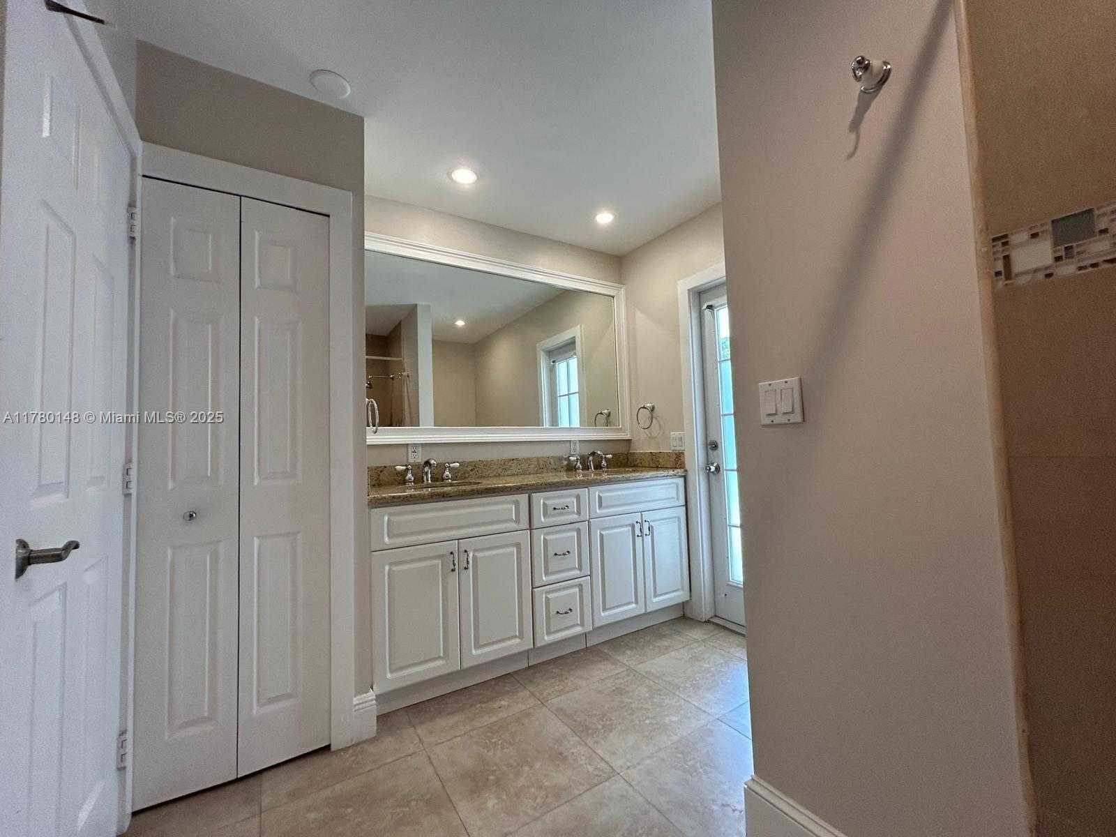 Small Image of 7790 SOUTH WEST 127TH ST, Pinecrest Number 21