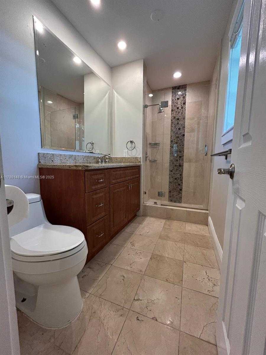 Small Image of 7790 SOUTH WEST 127TH ST, Pinecrest Number 24