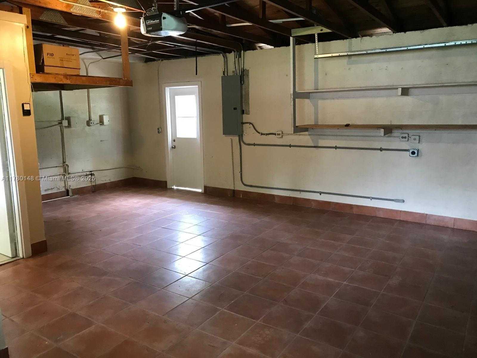 Small Image of 7790 SOUTH WEST 127TH ST, Pinecrest Number 31