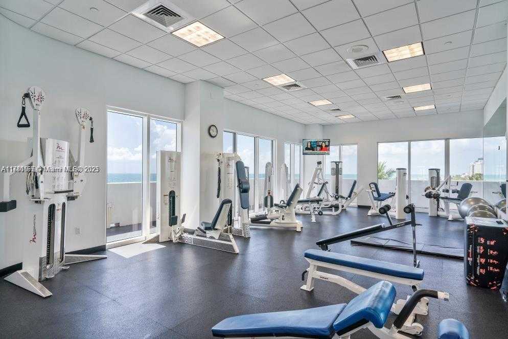 Small Image of 6365 COLLINS AVE #3309, Miami Beach Number 11