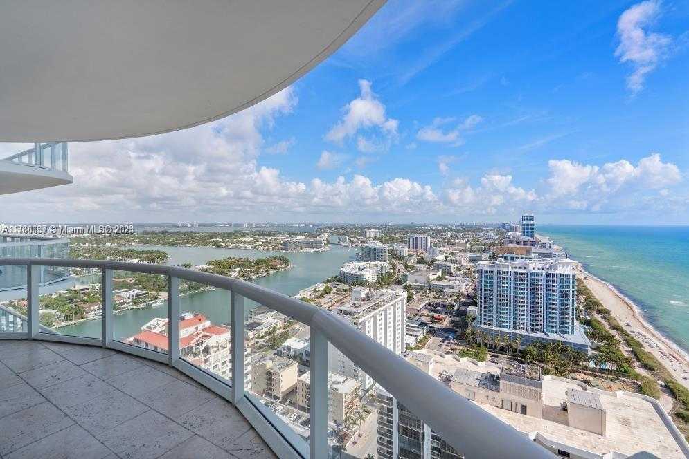 Small Image of 6365 COLLINS AVE #3309, Miami Beach Number 3