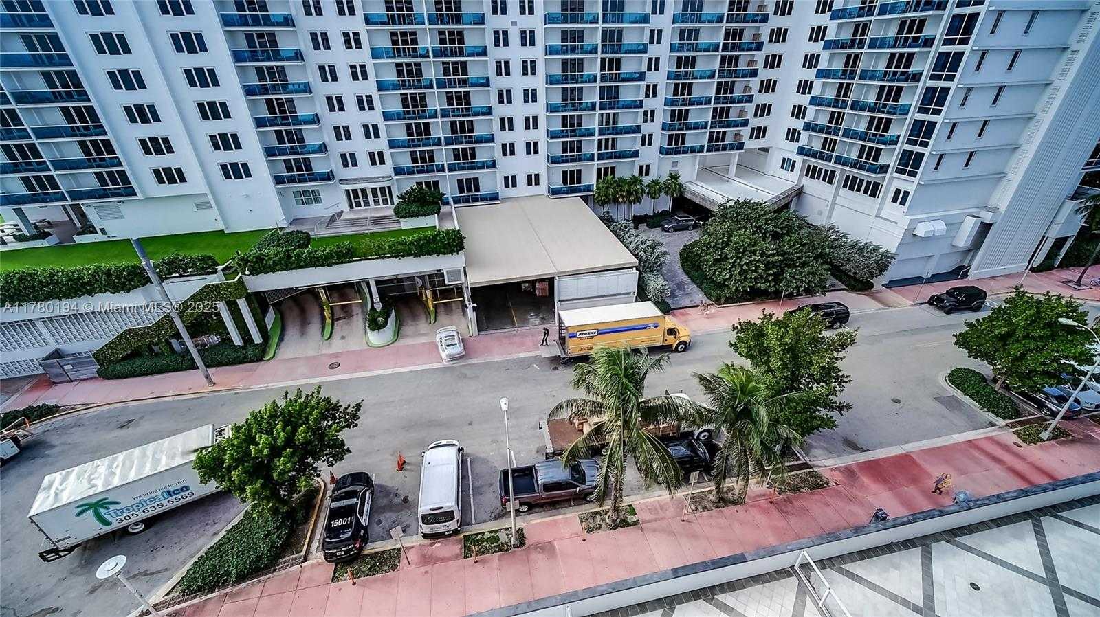 Small Image of 2401 COLLINS AVE #904, Miami Beach Number 25
