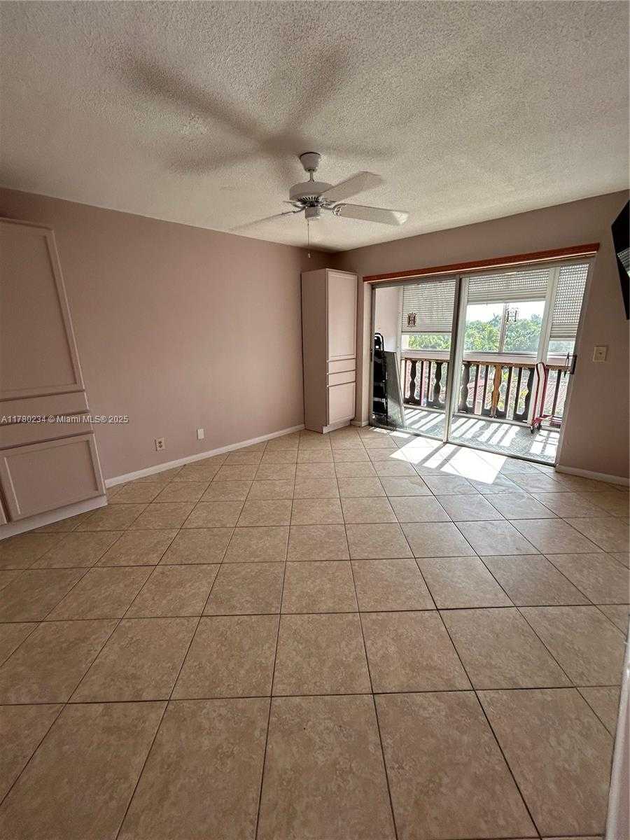 Small Image of 215 SOUTH EAST 3RD AVE #404C, Hallandale Beach Number 18