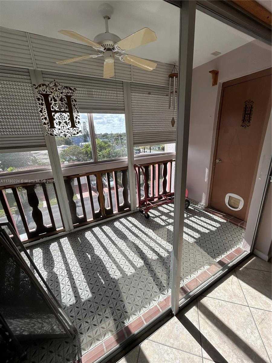 Small Image of 215 SOUTH EAST 3RD AVE #404C, Hallandale Beach Number 21
