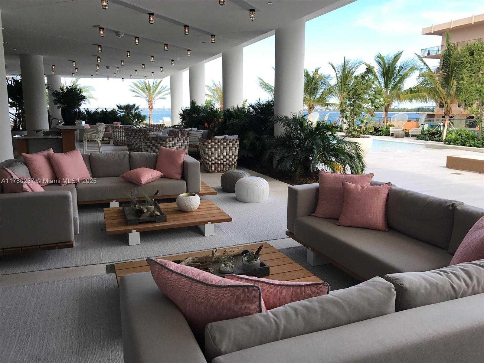 Small Image of 2900 NORTH EAST 7TH AVE #1701, Miami Number 9