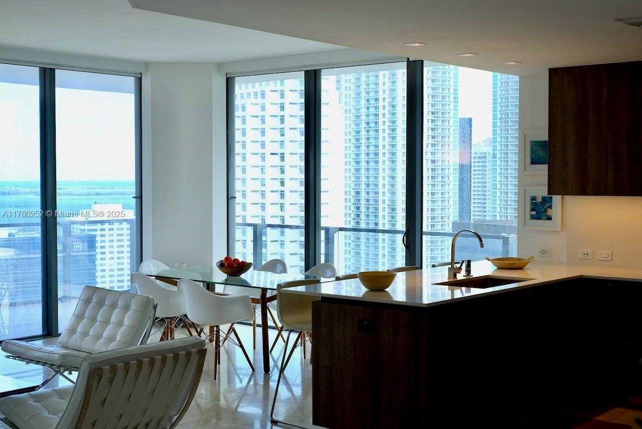 Small Image of 68 SOUTH EAST 6TH ST #2001, Miami Number 3