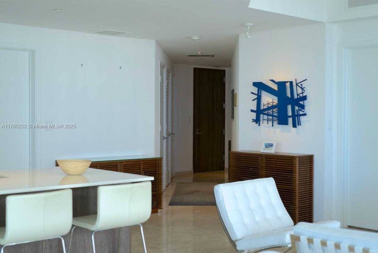 Small Image of 68 SOUTH EAST 6TH ST #2001, Miami Number 5