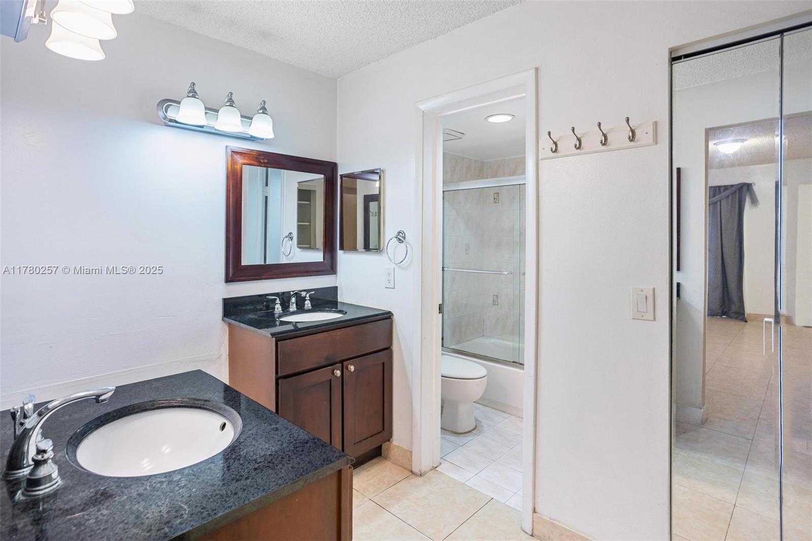 Small Image of 3553 MAGELLAN CIR #311-1, Aventura Number 24