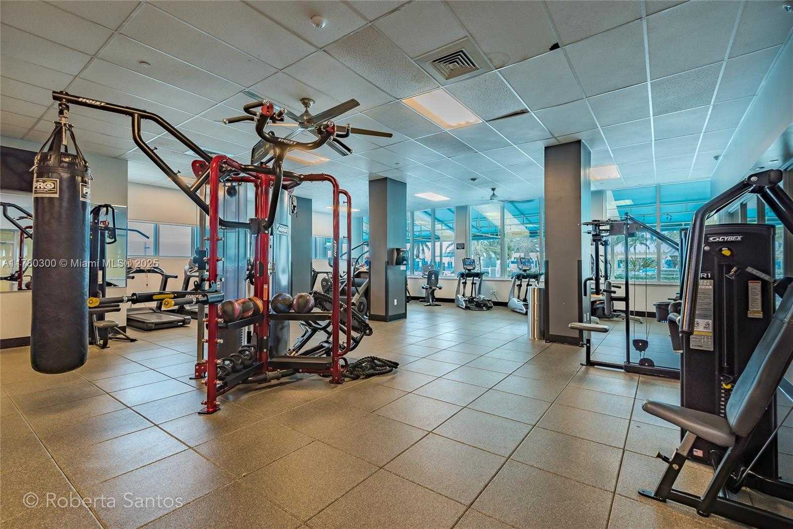 Small Image of 2501 SOUTH OCEAN DR #PH30, Hollywood Number 22