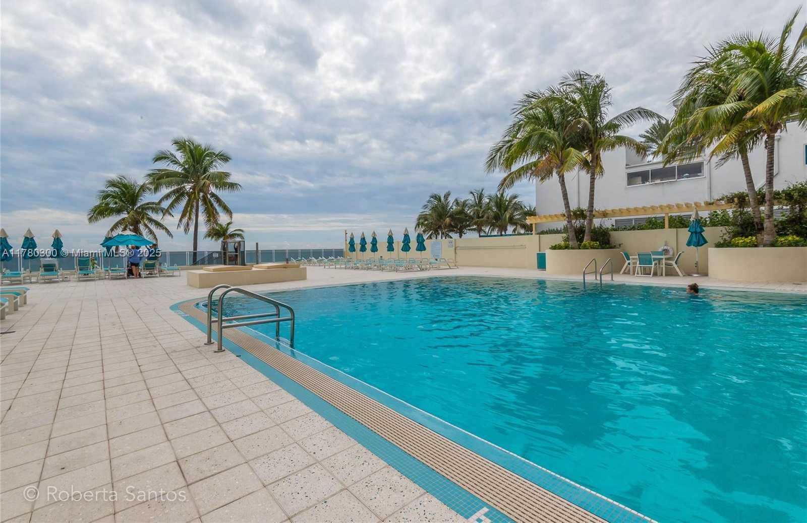 Small Image of 2501 SOUTH OCEAN DR #PH30, Hollywood Number 25