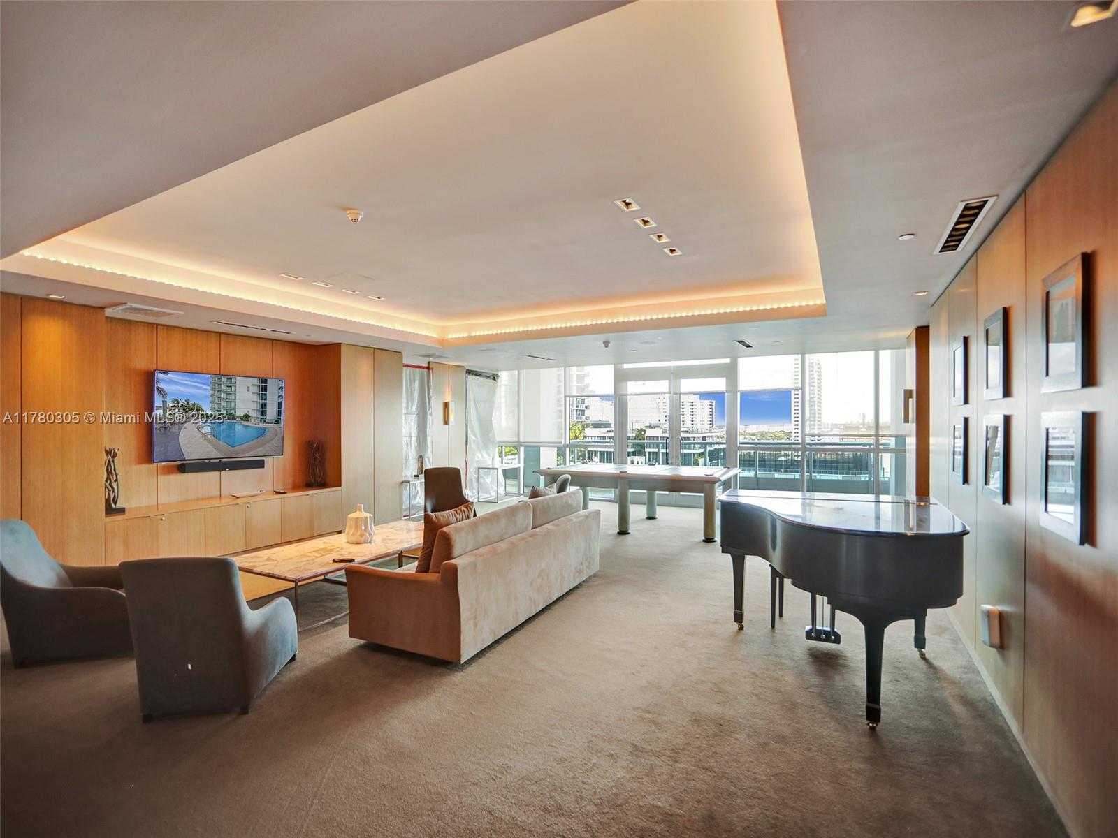 Small Image of 900 BISCAYNE BLVD #501, Miami Number 16