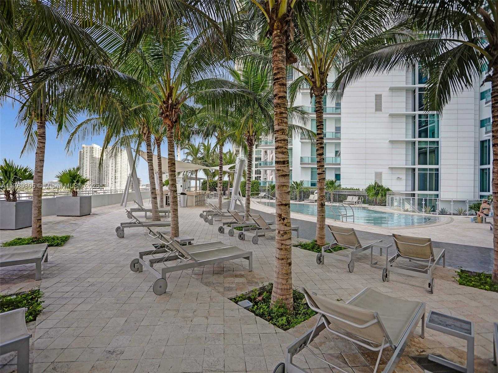 Small Image of 900 BISCAYNE BLVD #501, Miami Number 36