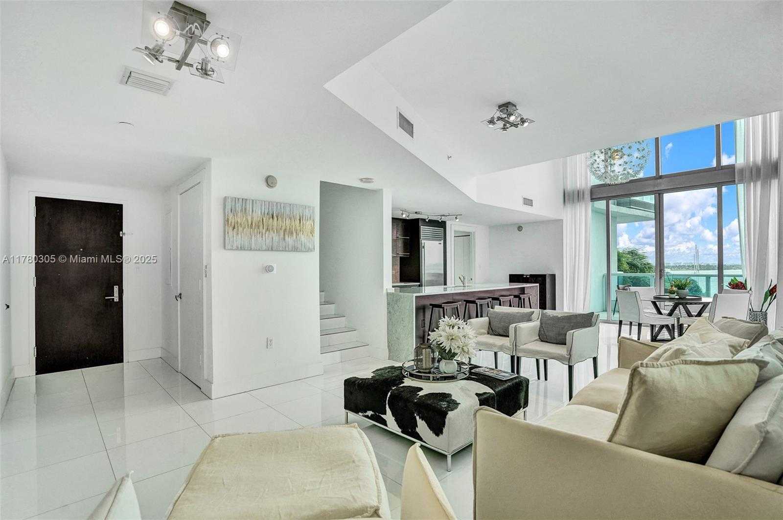Small Image of 900 BISCAYNE BLVD #501, Miami Number 9