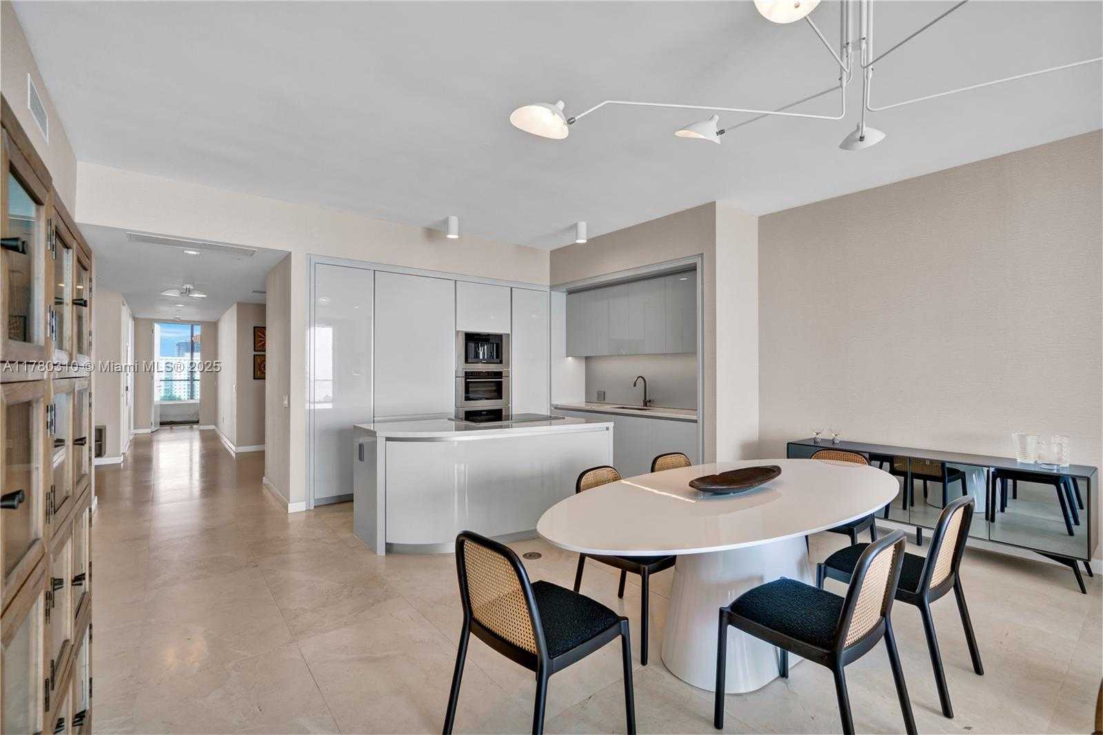 Small Image of 18975 COLLINS AVE #903, Sunny Isles Beach Number 4